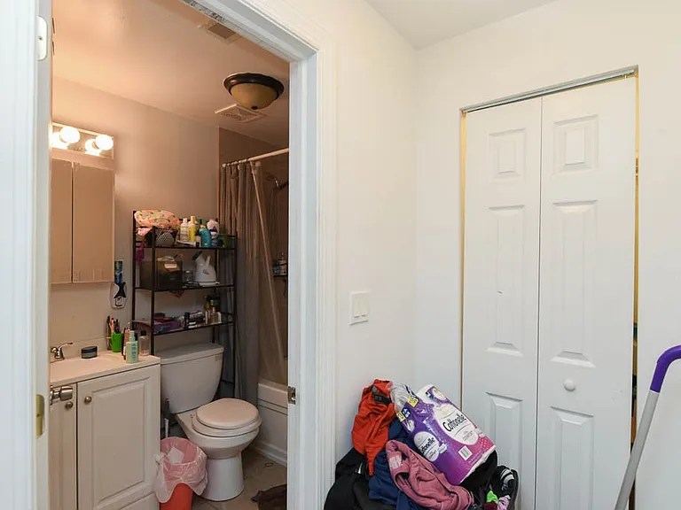 5657 N Magnolia Ave #EG — Photo 15