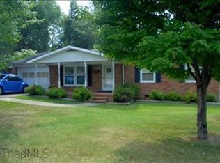 1415 Vine St, Greensboro, NC 27405