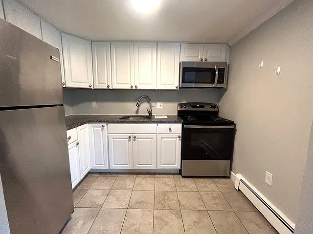 1 bed, 550 sqft, $2,450 — Photo 2