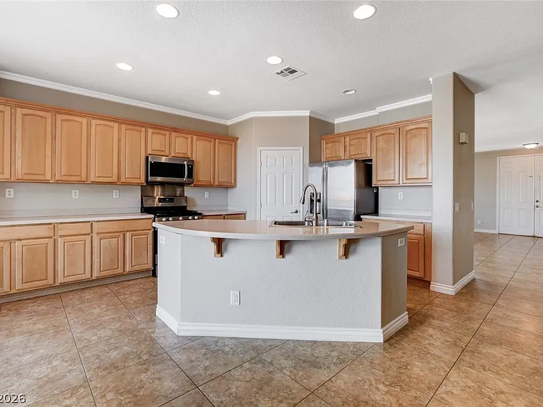 8170 Hawk Clan Ct — Photo 13