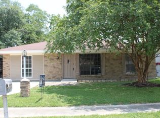 122 Olympe Dr, Houma, LA 70363