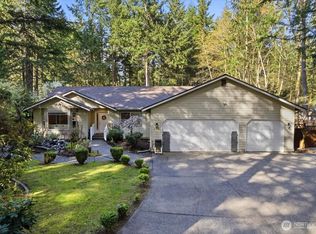 879 881 Kamus Way, Fox Island, WA 98333