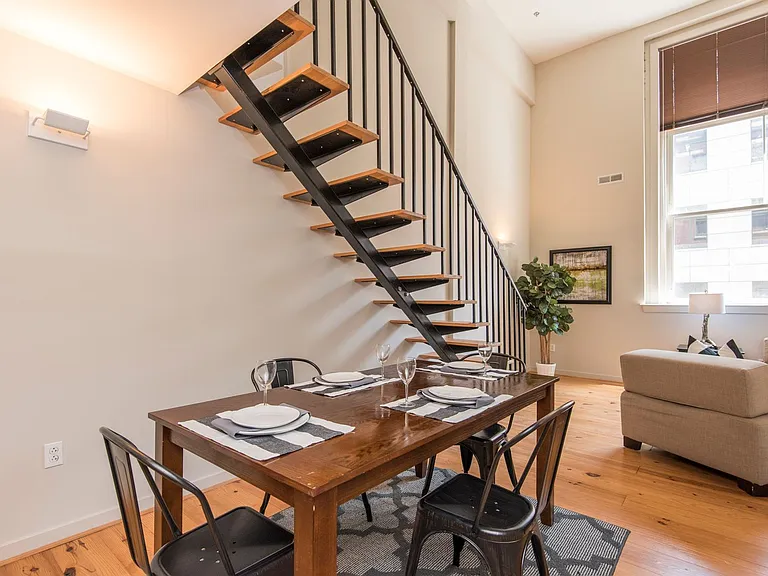 1200 Walnut St — Photo 20