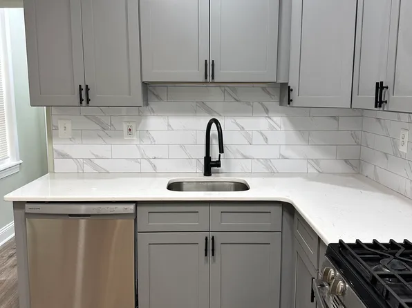 3427 Old York Rd, Philadelphia, PA 19140