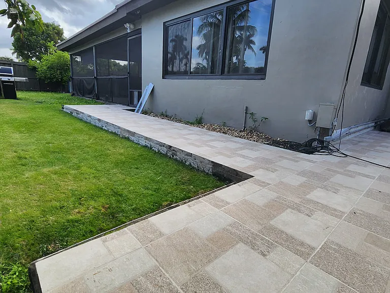 603 N 31st Ct — Photo 33
