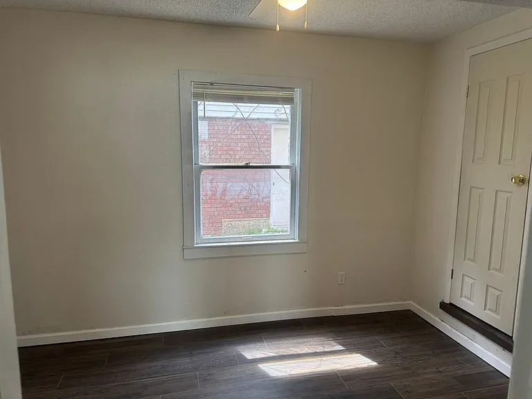 607 Tenny Ave — Photo 6
