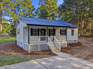 725A Cambridge Ln, Lugoff, SC 29078