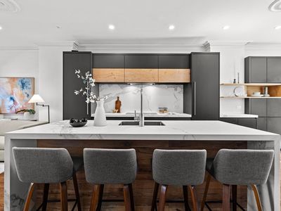 6 Dartmouth Pl, Boston, MA, 02116