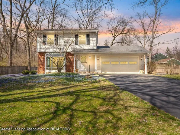 2948 Wolhavn Ln, Jackson, MI 49201