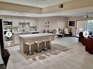 7960 E Camelback Rd, Scottsdale, AZ 85251