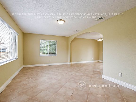 5th image of 113 Woodfield Ct