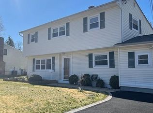 654 Harmony Rd, Middletown, NJ 07748