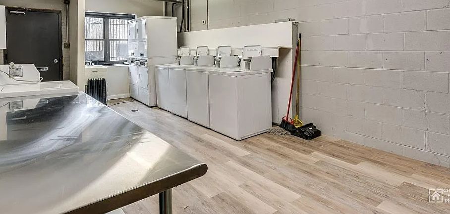 1st image of 2411 W Fitch Ave APT 4G