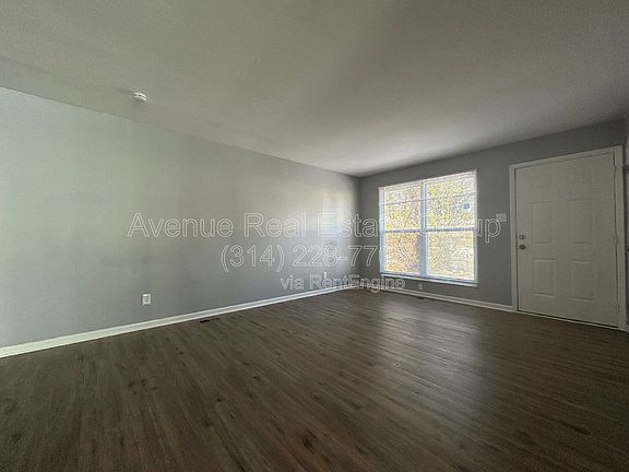 3rd image of 10412 Prince Dr