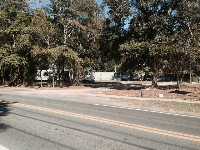 1st image of 5785 Pine Park Cir