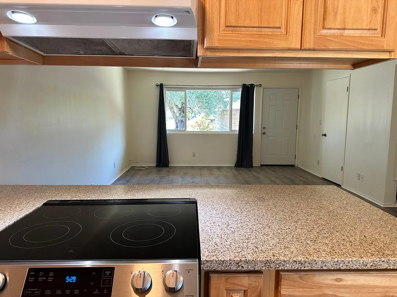 2 bed, $2,400 — Photo 2