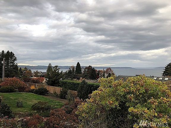 3rd image of 3403 W Mukilteo Blvd