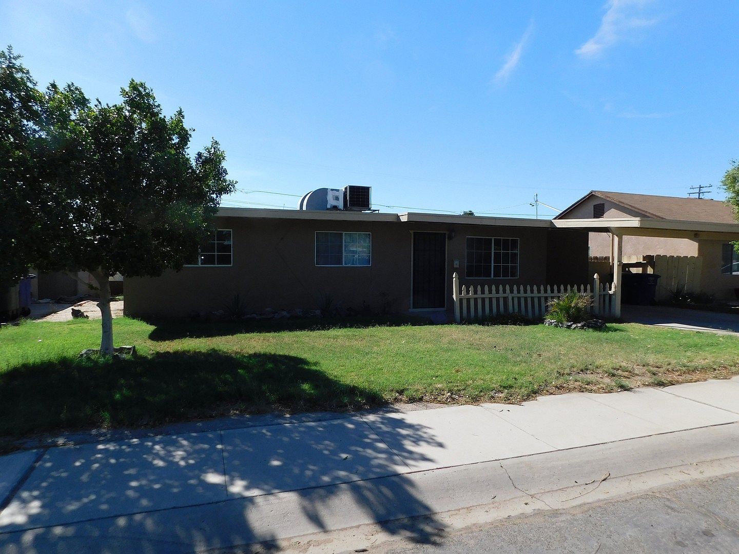 203 W St, Yuma, AZ 85364 Zillow