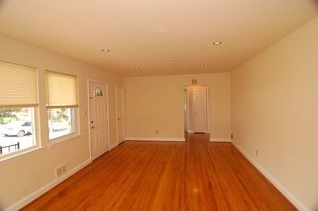 Living Room OPEN FLOOR PLAN