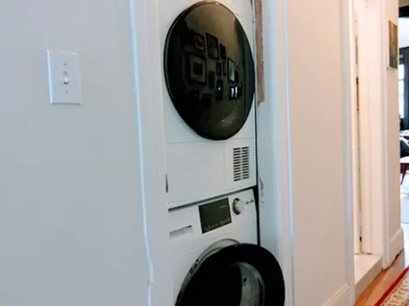 21 East 92nd Street image 7 of 8