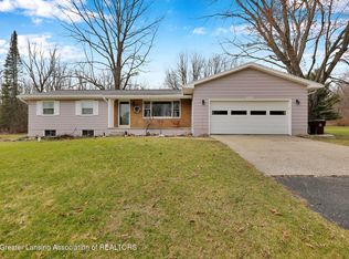 4529 Sandstone Dr, Williamston, MI 48895