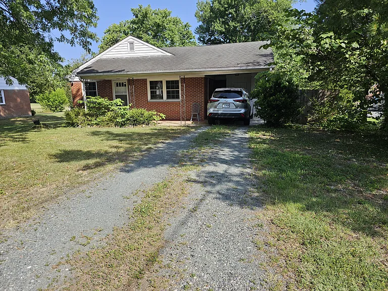 312 Grove Ave — Photo 9