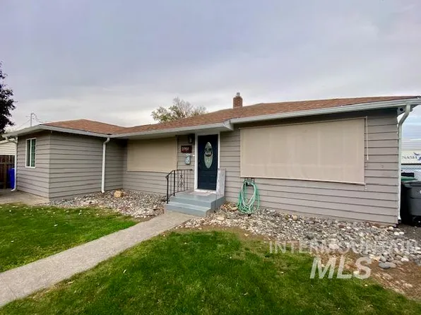 2701 9th Ave, Lewiston, ID 83501