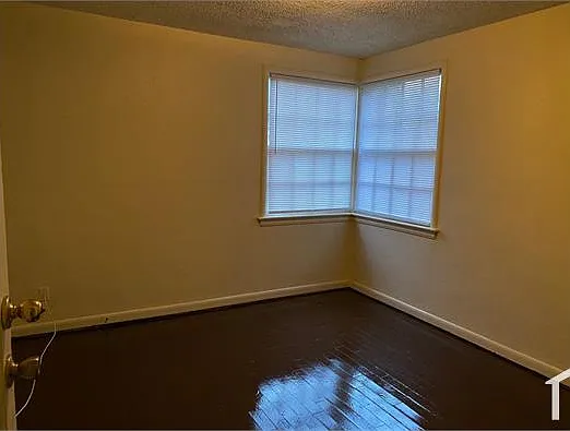 2 bed, 812 sqft, $1,095 — Photo 4