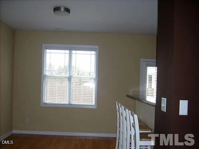 3 bed, 2.5 bath, $1,850 — Photo 3