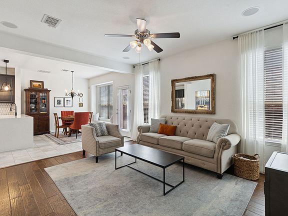 4th image of 4328 Peregrine Way