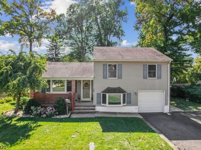 29 Brasser Ln, Kenilworth, NJ, 07033