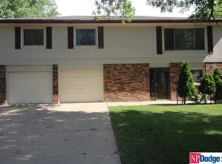 9716 Camden Ave, Omaha, NE 68134