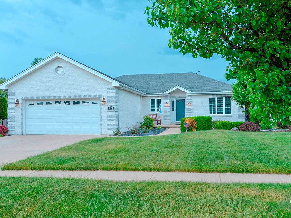 1st image of 721 Churchill Dr