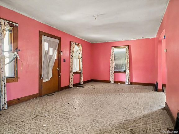 2nd image of 3009 Janes Ave