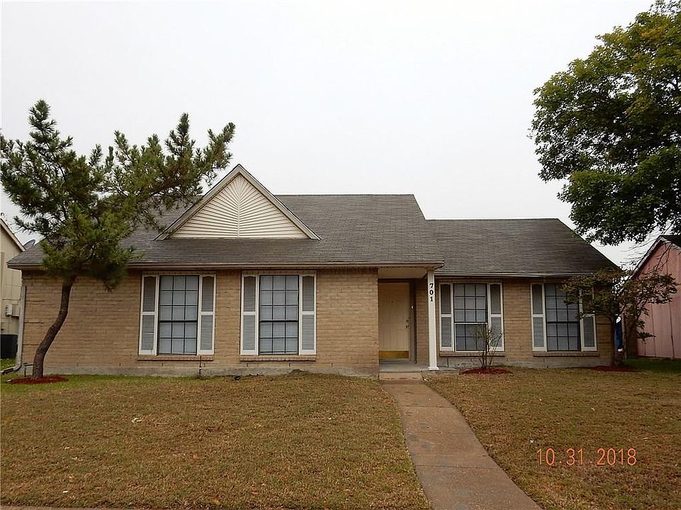 1st image of 701 Camilla Ln