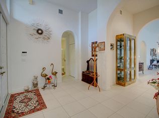 5521 Fountains Dr S, Lake Worth, FL 33467