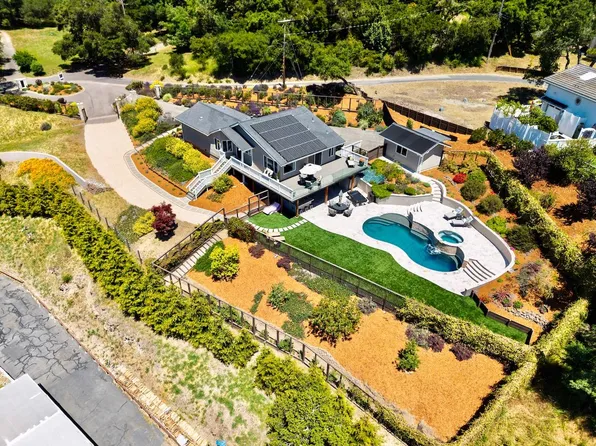 520 Sand Hill Rd, Scotts Valley, CA 95066