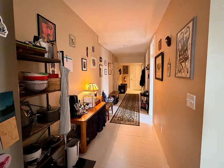 111 E Church St #E — Photo 14
