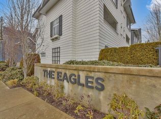 127 172nd St #7, Surrey, BC V3Z0W9