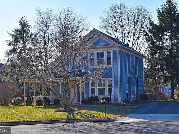 2nd image of 13605 Soft Breeze Ct