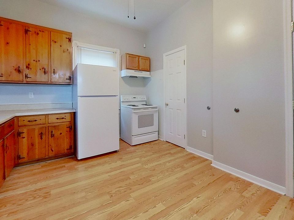 1st image of 101 Tynick St
