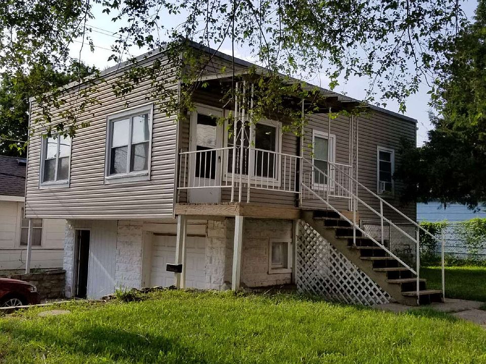 1st image of 630 1/2 S Huttig Ave