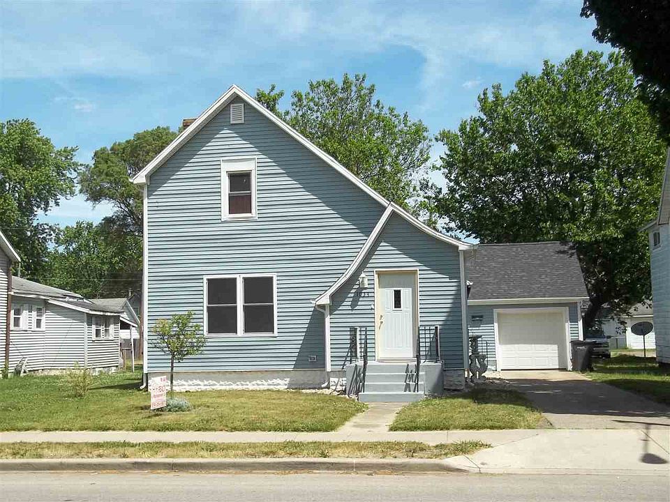 1st image of 1034 Middlebury St