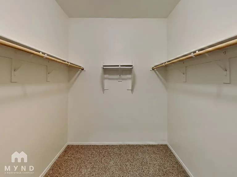 2549 E Calle Palta — Photo 7