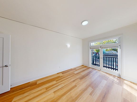 4th image of 1729 Arch St #2