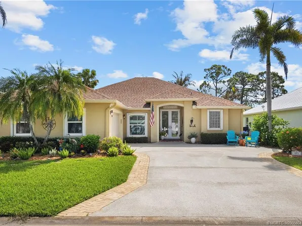 371 NW Emilia Way, Jensen Beach, FL 34957