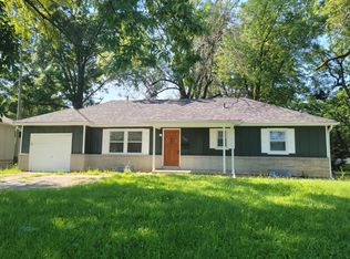 4505 E Red Bridge Rd, Kansas City, MO 64137