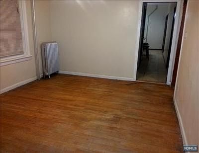 2nd image of 104 Grant St #1