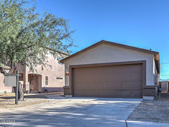 3rd image of 3625 E Drexel Manor Stra
