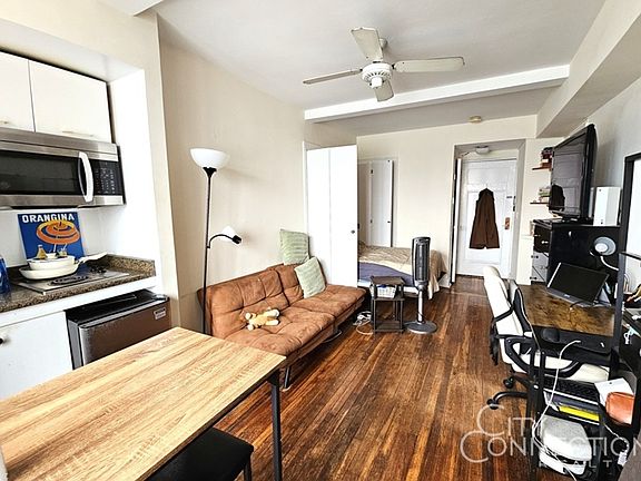 4th image of 5 Tudor City Pl APT 1829